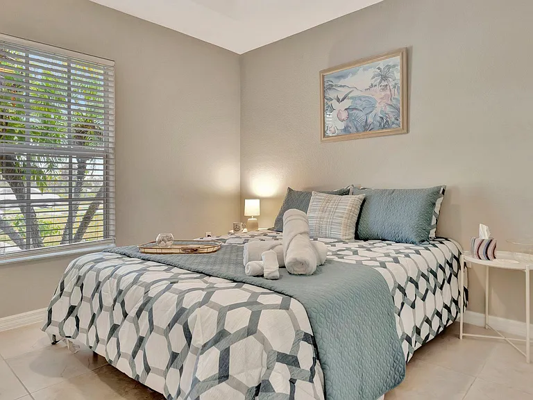 26059 Sandhill Blvd #B — Photo 22