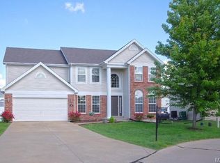 120 Jost Manor Dr, Florissant, MO 63034