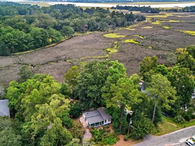 1542 N Avalon Cir, Charleston, SC, 29407
