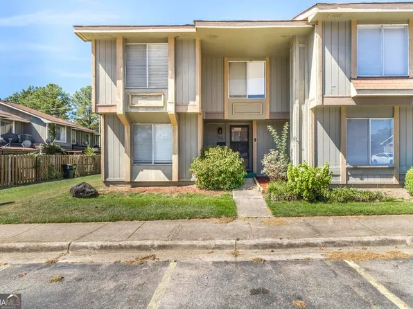 140 Stoneridge Dr, Warner Robins, GA 31088