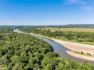 2828 Oaks Crossing Rd, Mineral Wells, TX 76067