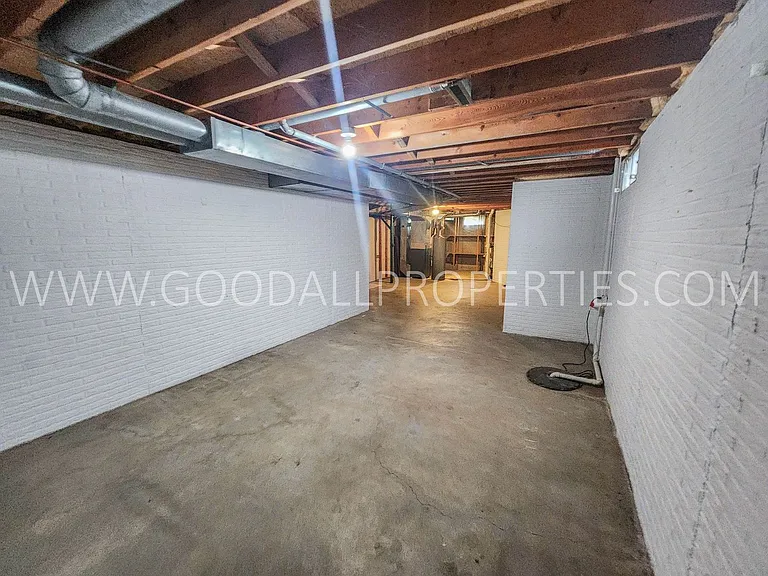924 Prairie View Dr — Photo 43