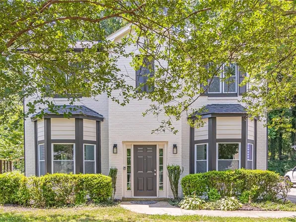 4871 Hairston Pl, Stone Mountain, GA 30088