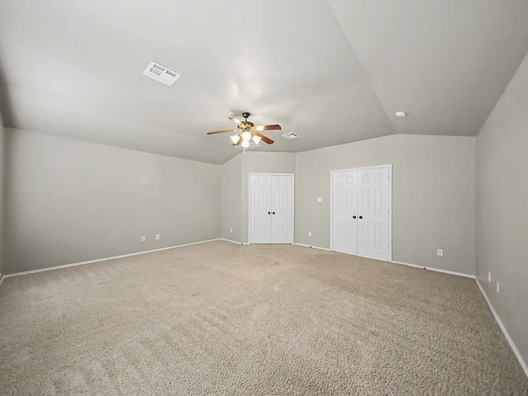 2203 Ryan Dr — Photo 23