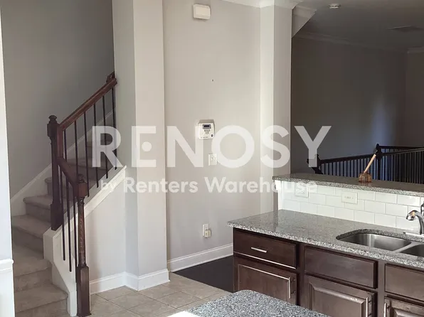 2422 Tenor Ln, Alpharetta, GA 30009
