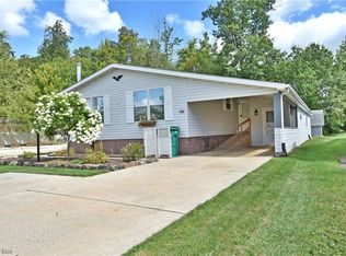 191 Sunrise Ln, Hiram, OH 44234