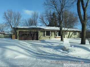 35 11th Ave NE, Hutchinson, MN 55350