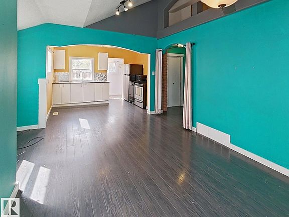 3rd image of 12436 86th St NW