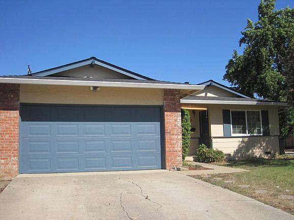 2nd image of 1046 Lancer Dr