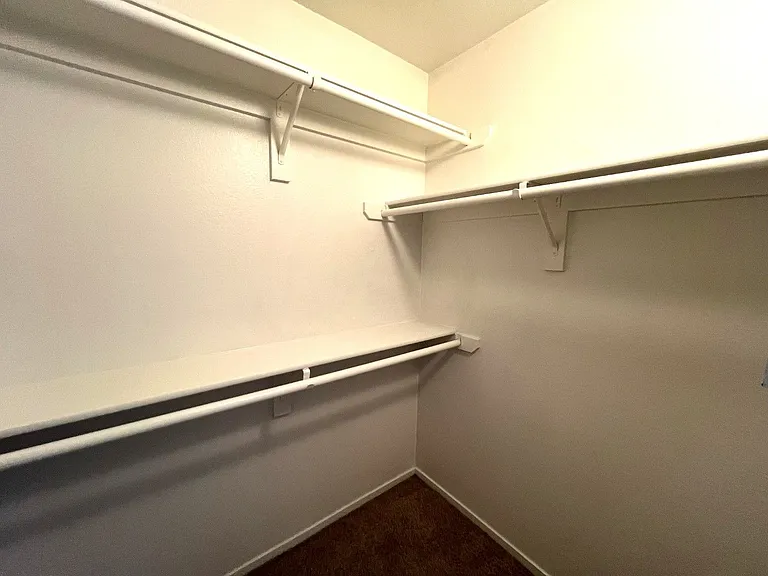 950 Seven Hills Dr #122 — Photo 10
