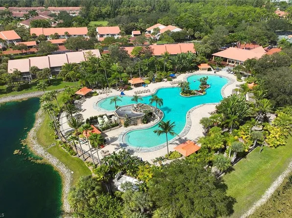2405 Hidden Lake DR #4705, NAPLES, FL 34112
