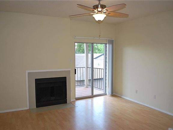 3rd image of 12166 Metric Blvd APT 340
