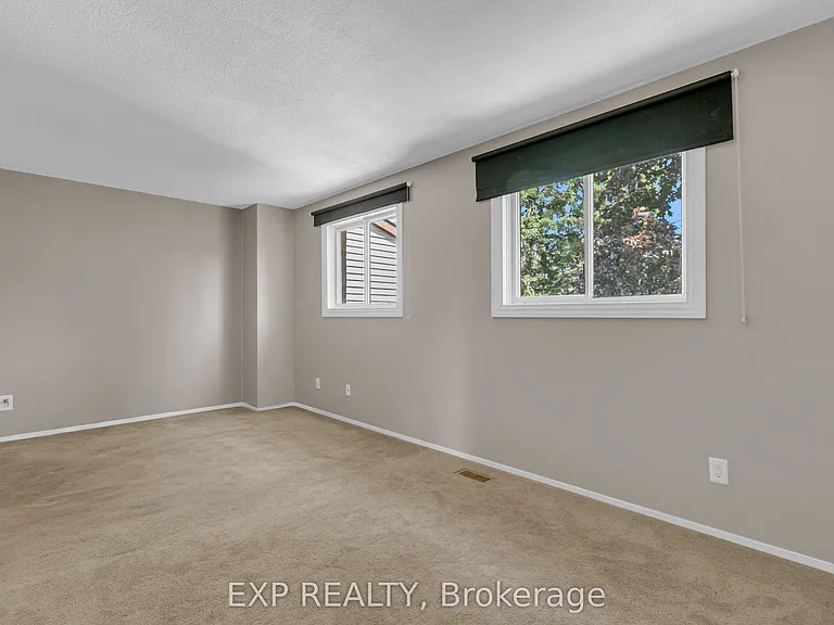 7 Sundback Ln — Photo 13