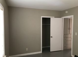 2424 Wellington Rd, Lansing, MI 48910