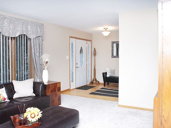 3rd image of 12750 W Tanglewood Cir