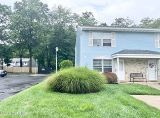82 Cliffwood Avenue W #17, Cliffwood, NJ 07721