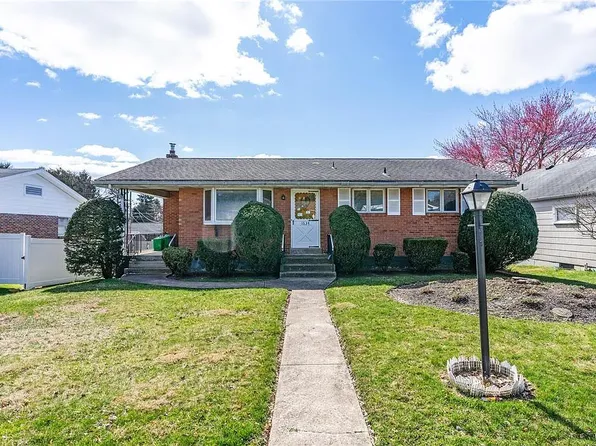 1634 W Livingston St, Allentown, PA 18102