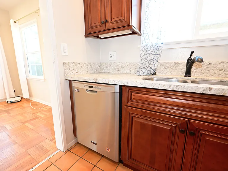 1519 Huntington Dr #A — Photo 47
