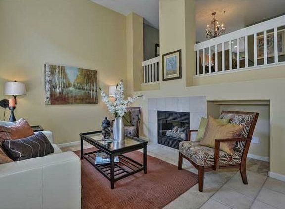 5th image of 210 Moresby Ln