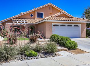 2261 W Avenue K10, Lancaster, CA 93536