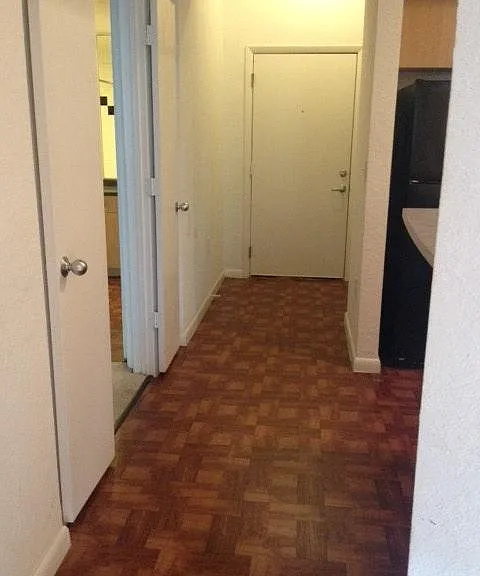 2402 W Azeele St #413 — Photo 7