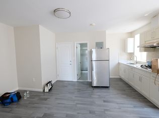 144 Bay 38 St #2A, Brooklyn, NY 11214