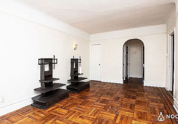 2nd image of 148 Hancock St APT 1D