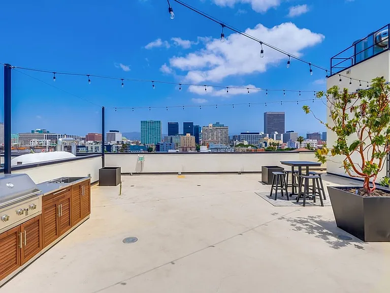 Lux Lofts LA — Photo 58
