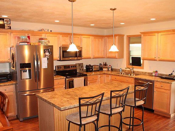 4th image of 4414 Braxton Dr