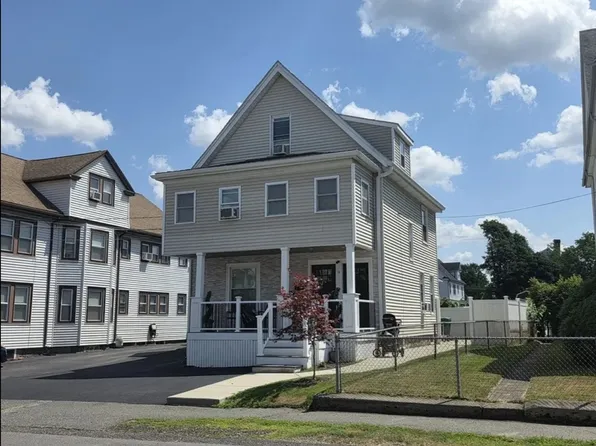 12 Hoyle St #2, Norwood, MA 02062