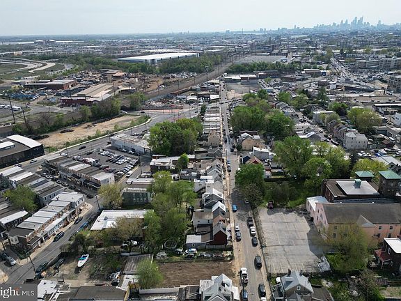 5th image of 4241 Orchard St
