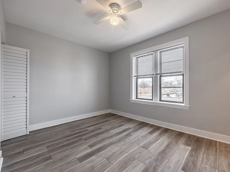 6148 N Francisco Ave — Photo 12