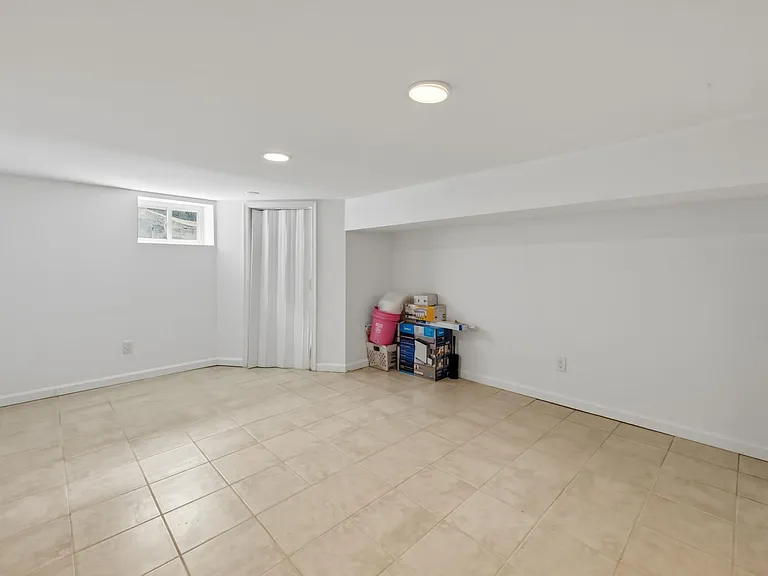 1318 S Reese St — Photo 27