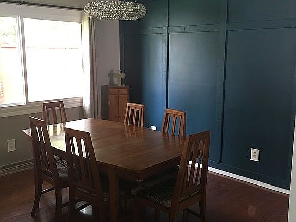 Formal dining room