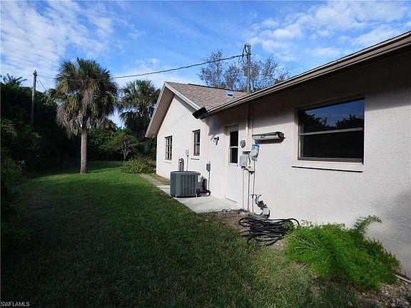 2nd image of 205 5th Ave