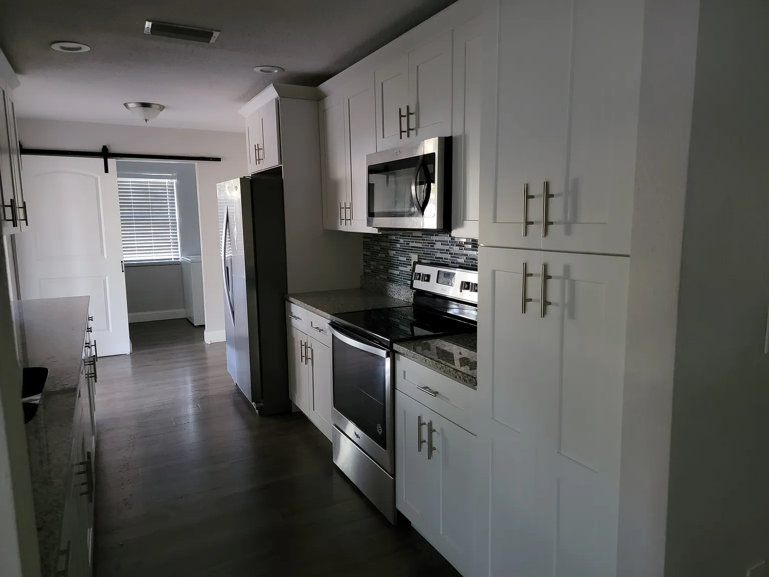 3 Bedroom Home with fenced yard — Photo 2