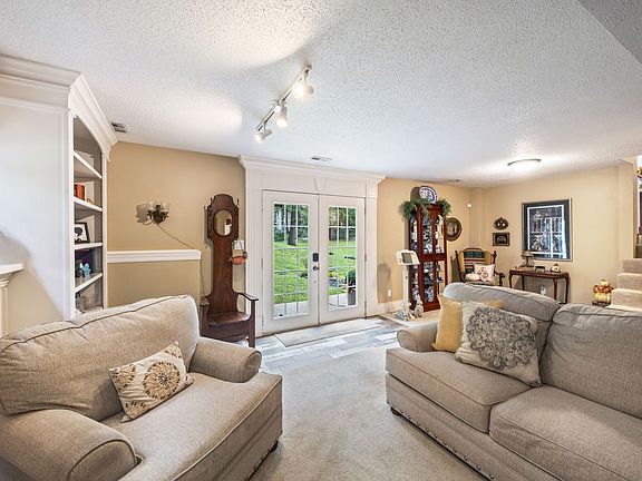 3rd image of 4060 NW 46th Pl