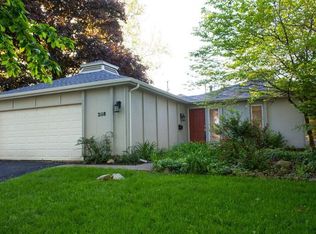 2118 Renfrew Ct, South Bend, IN 46614