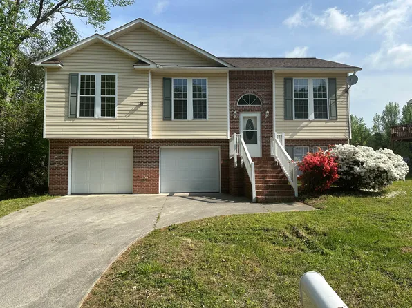 3969 Cottington Dr, Winston Salem, NC 27105