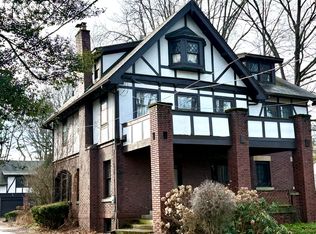 607 Copley Rd, Akron, OH 44320