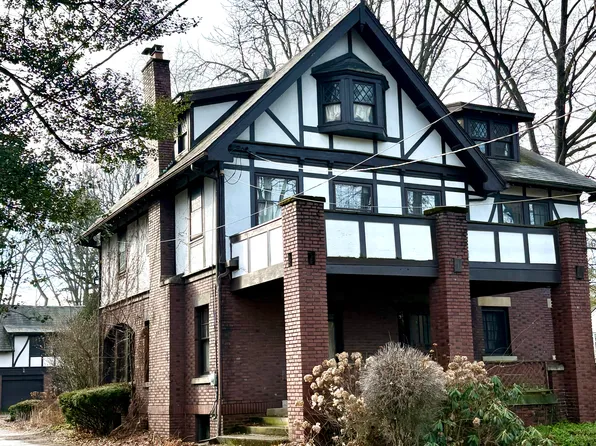 607 Copley Rd, Akron, OH 44320