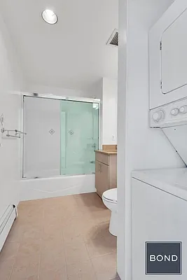 Sold by Bond New York | media 5