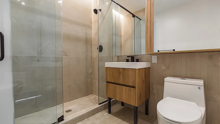 Rented by Nooklyn NYC LLC | media 48