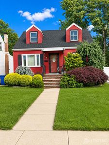 235 Clinton St, Woodbridge, NJ, 07095