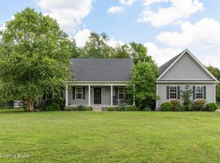 404 E Indian Stone Rd, Shepherdsville, KY 40165