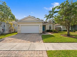 3448 NE 1st St, Homestead, FL 33033