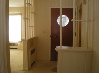 53 Saw Mill Rd, North Haledon, NJ 07508