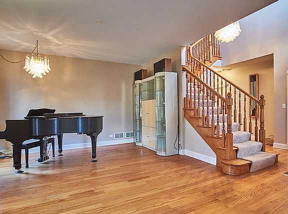 Living room Main Entrance