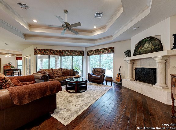 4th image of 29046 Cloud Croft Ln