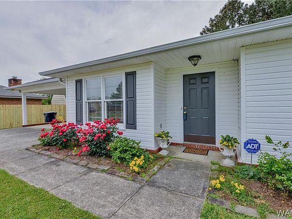 5th image of 6107 Buckhead Dr